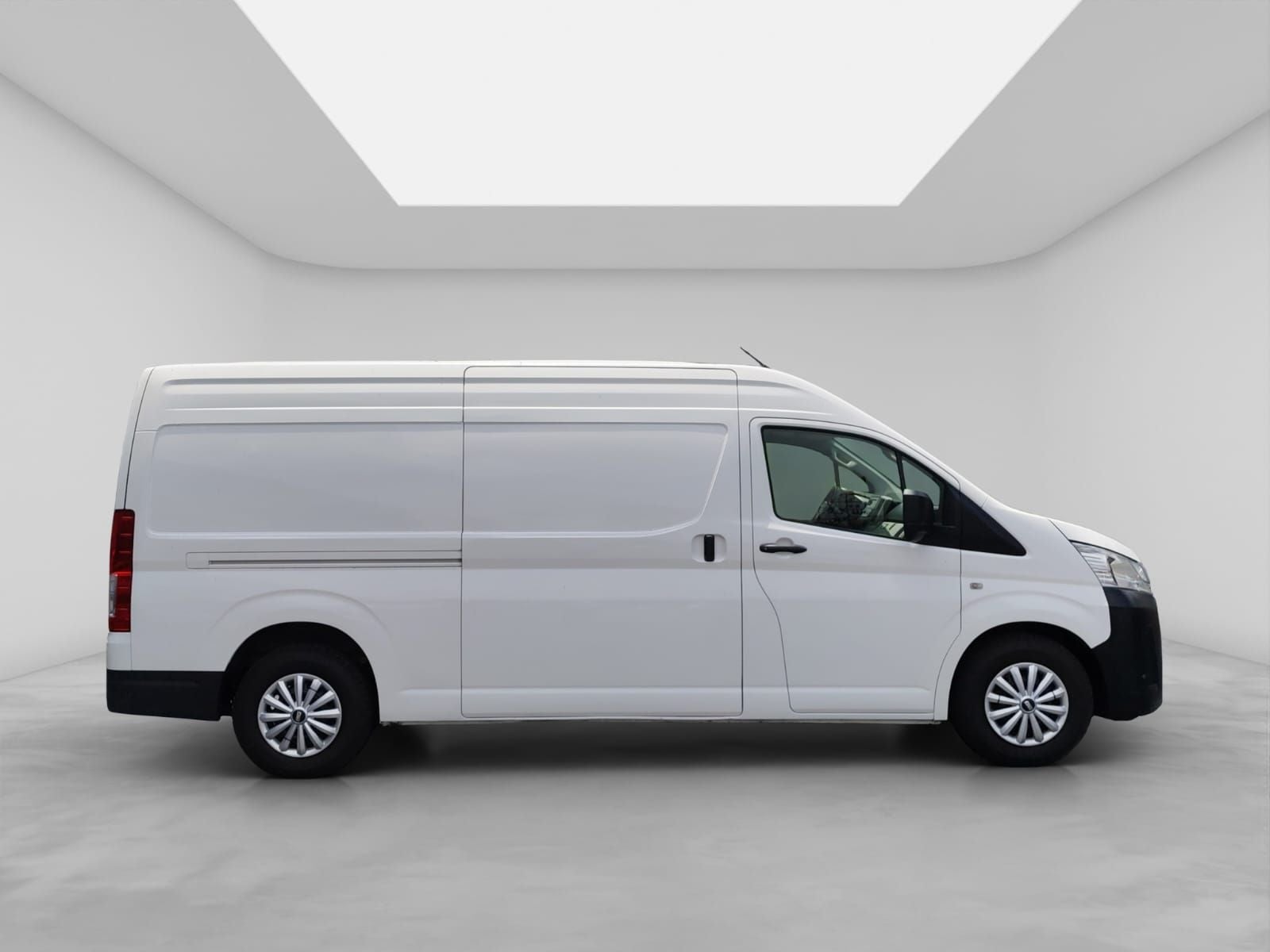 2023 Toyota Hiace 2.8 Panel Mt