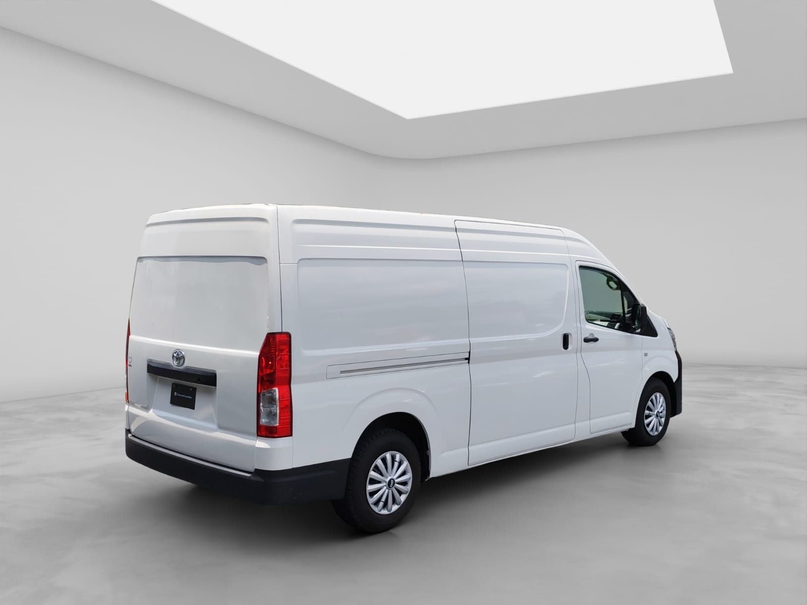 2023 Toyota Hiace 2.8 Panel Mt