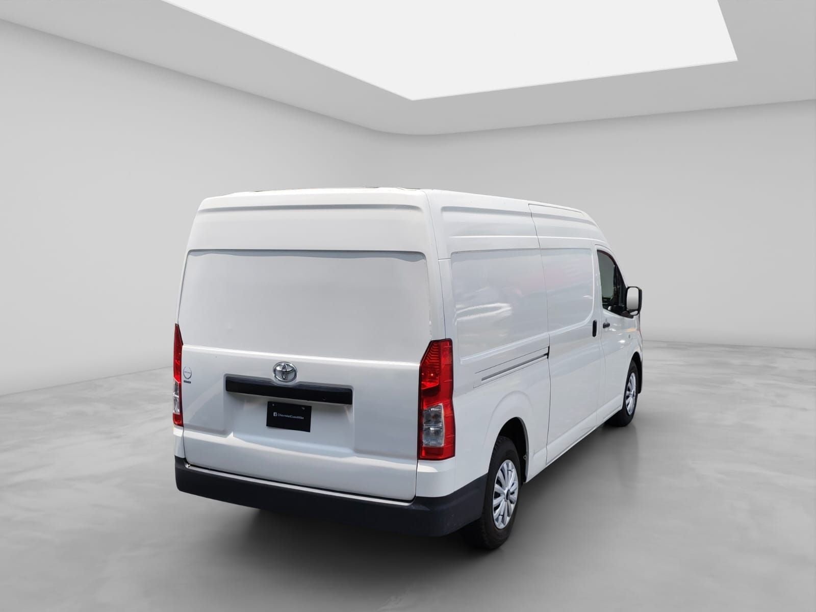 2023 Toyota Hiace 2.8 Panel Mt