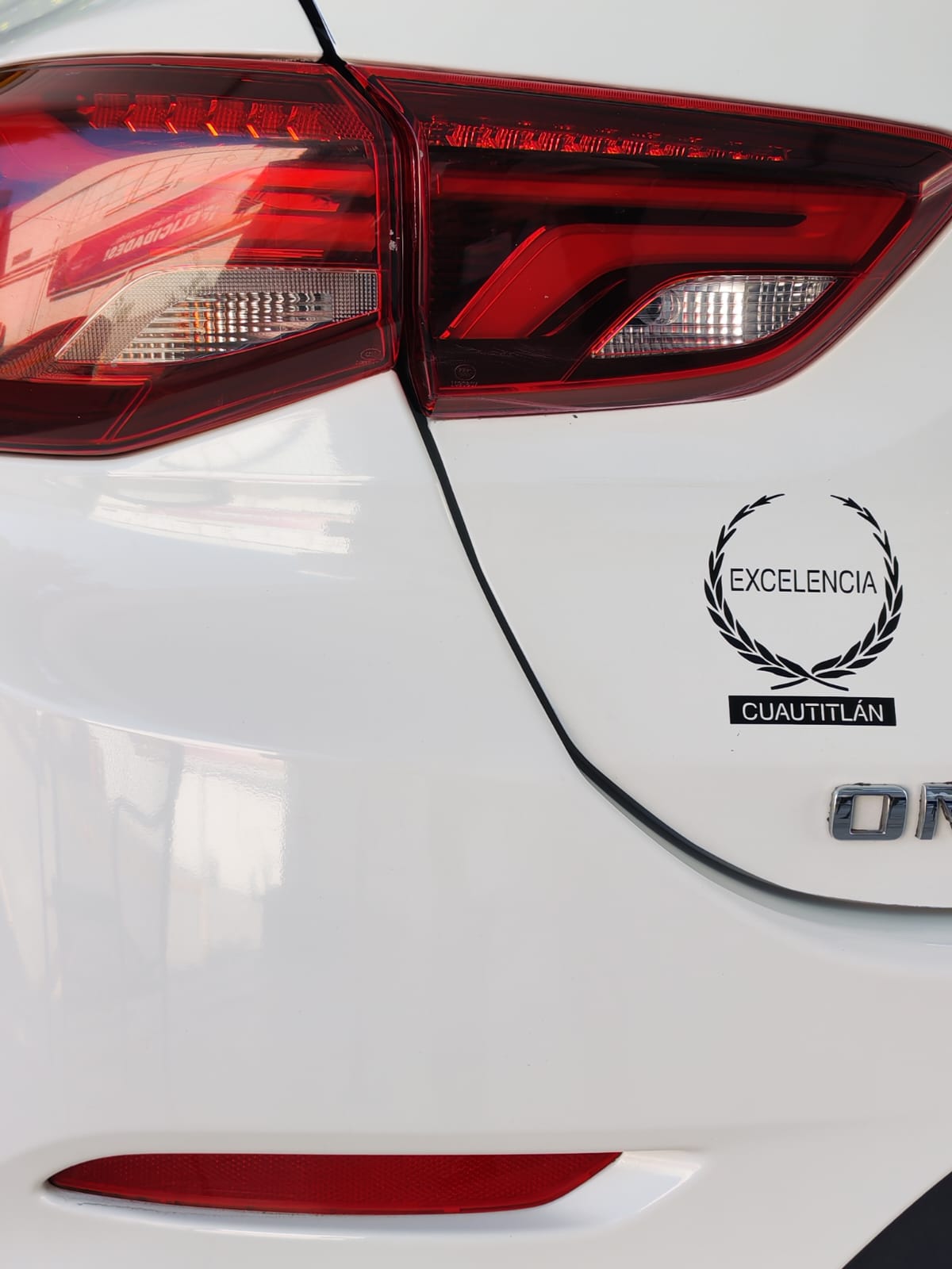 2023 Chevrolet Onix 1.0 LT Mt