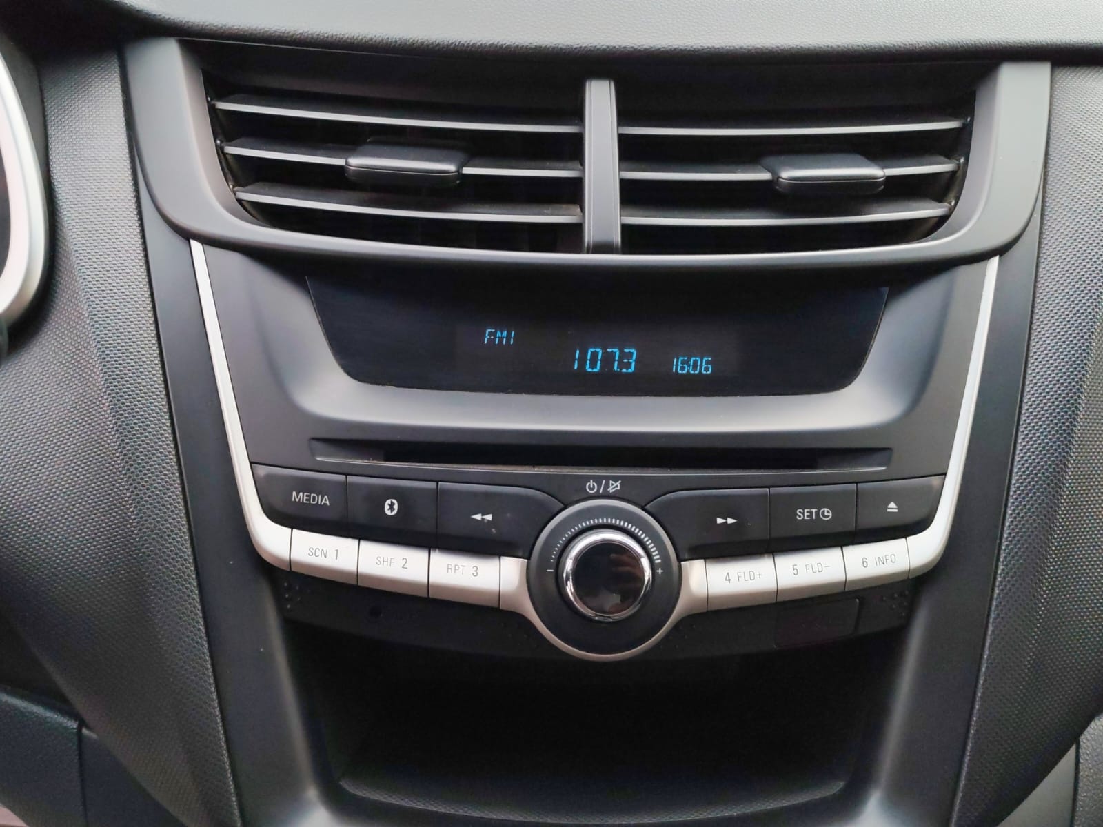 2022 Chevrolet Aveo 1.5 Ls At