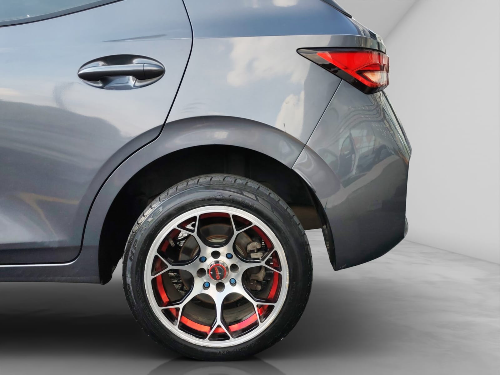 2024 Chevrolet Aveo 1.5 Lt HB Mt