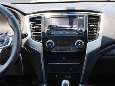 2022 Mitsubishi L200 2.4 GLX 4x4 Diésel Mt