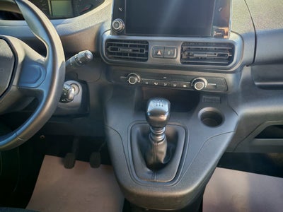 2025 Peugeot Partner 1.2 Maxi Pack Mt