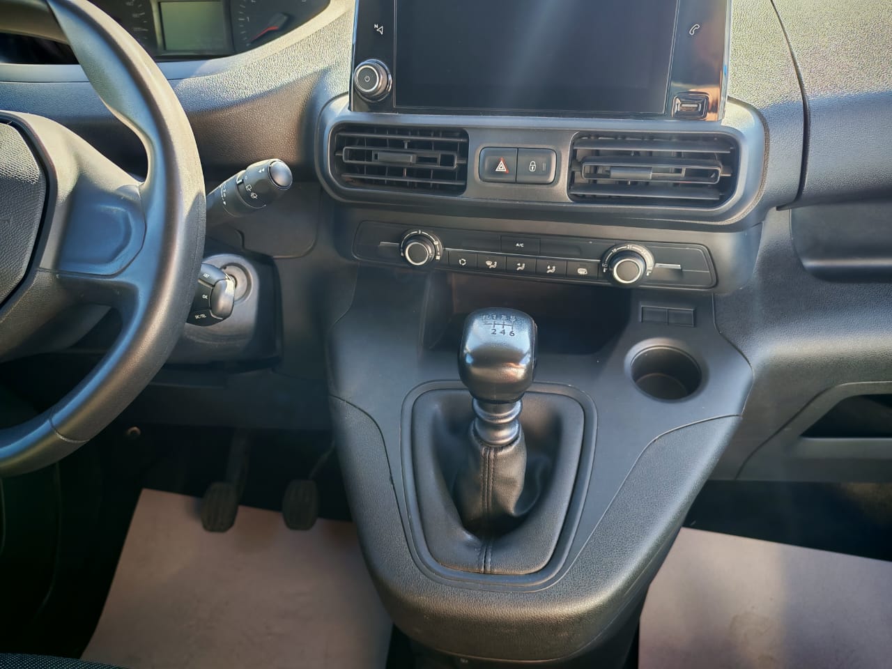 2025 Peugeot Partner 1.2 Maxi Pack Mt