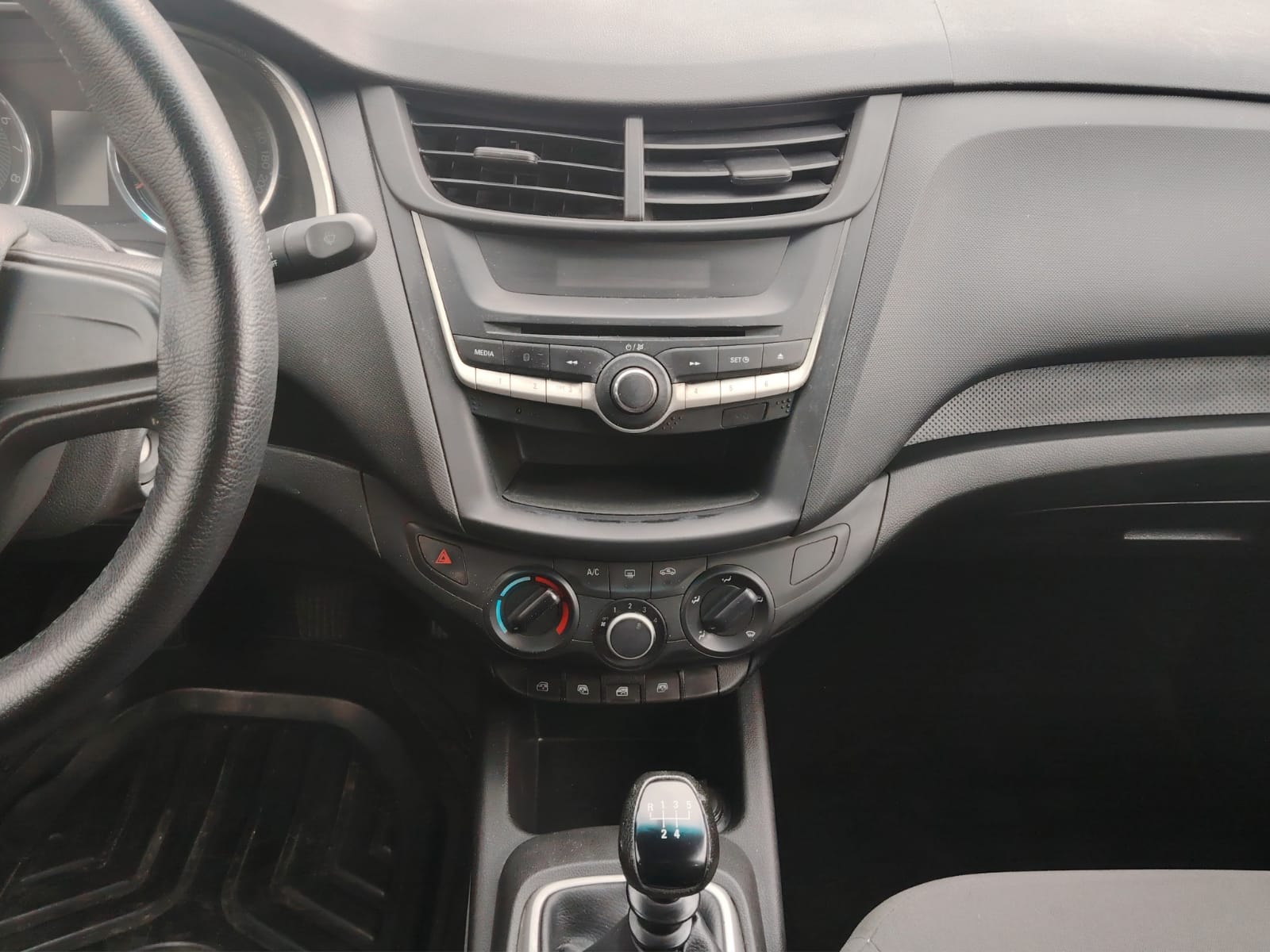 2018 Chevrolet Aveo 1.5 Ls Mt