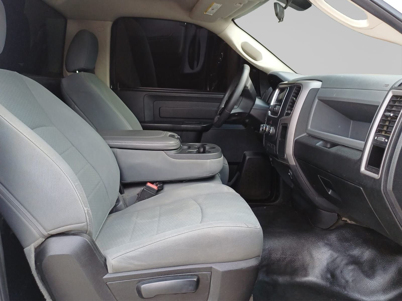 2020 RAM 1500 3.6 V6 ST Cab Regular 4x2 At