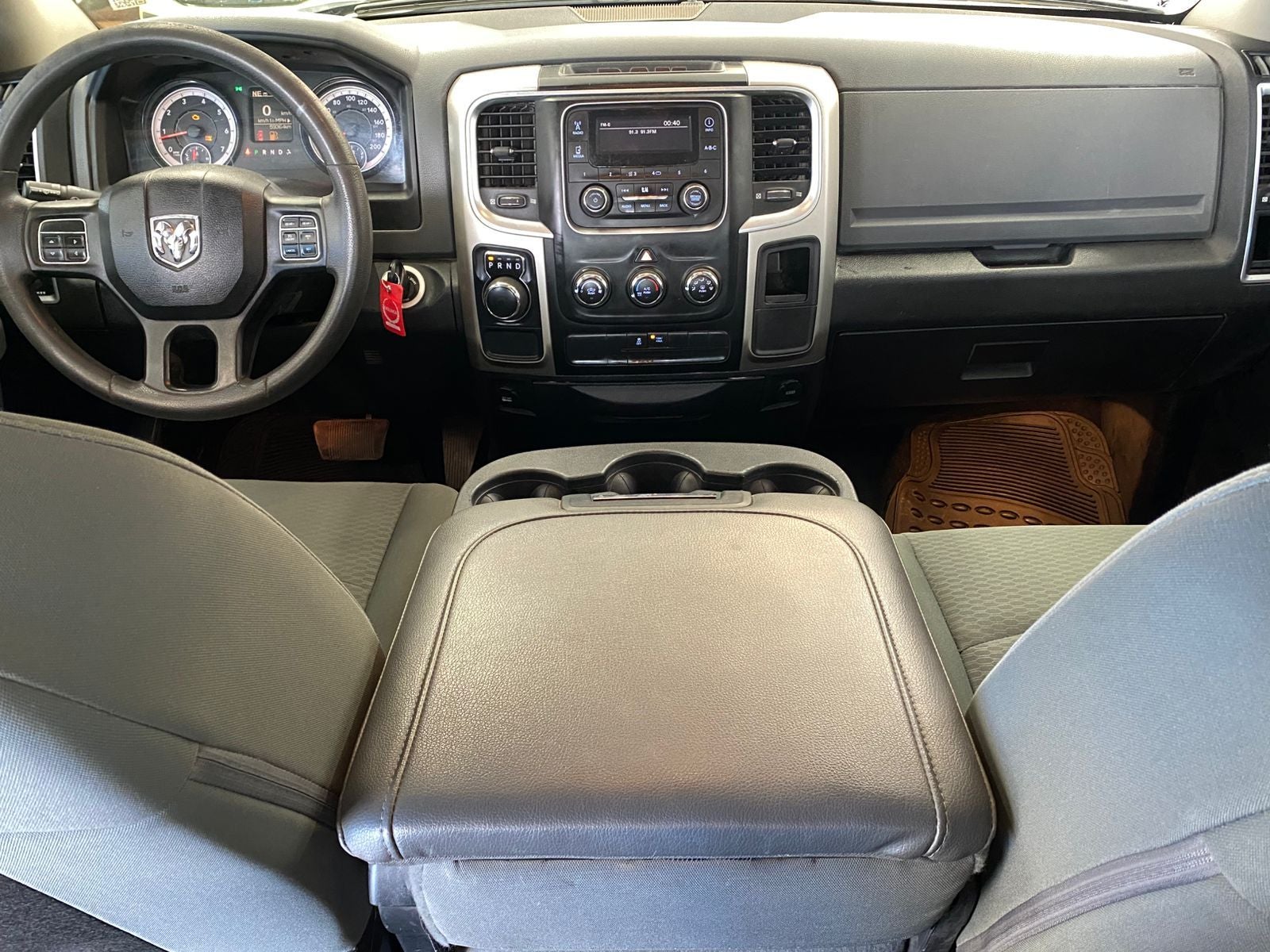 2020 RAM 1500 3.6 V6 Crew Cab SLT At