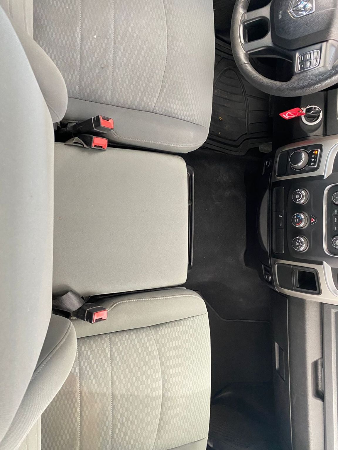 2020 RAM 1500 3.6 V6 Crew Cab SLT At