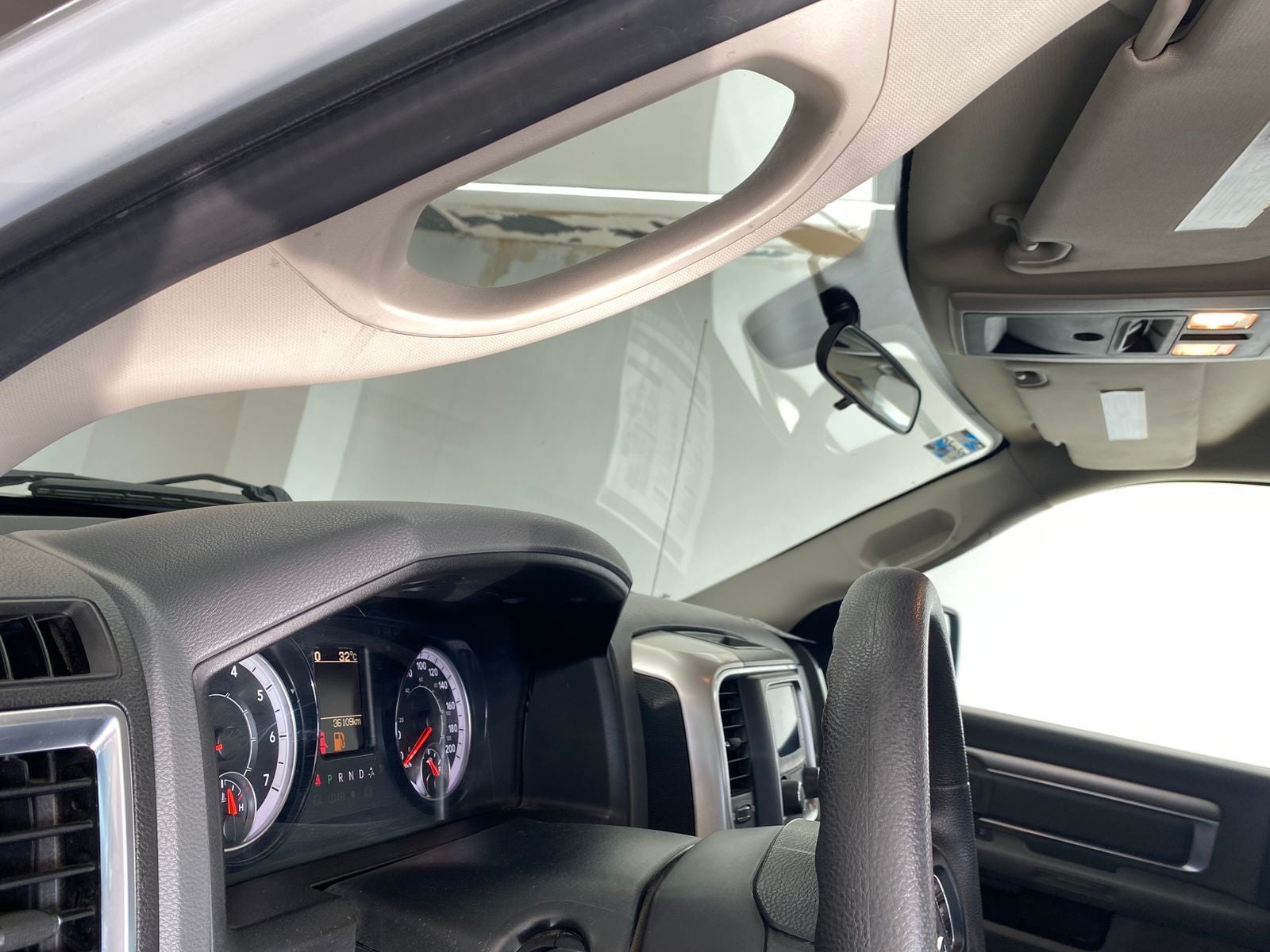 2020 RAM 1500 3.6 V6 Crew Cab SLT At