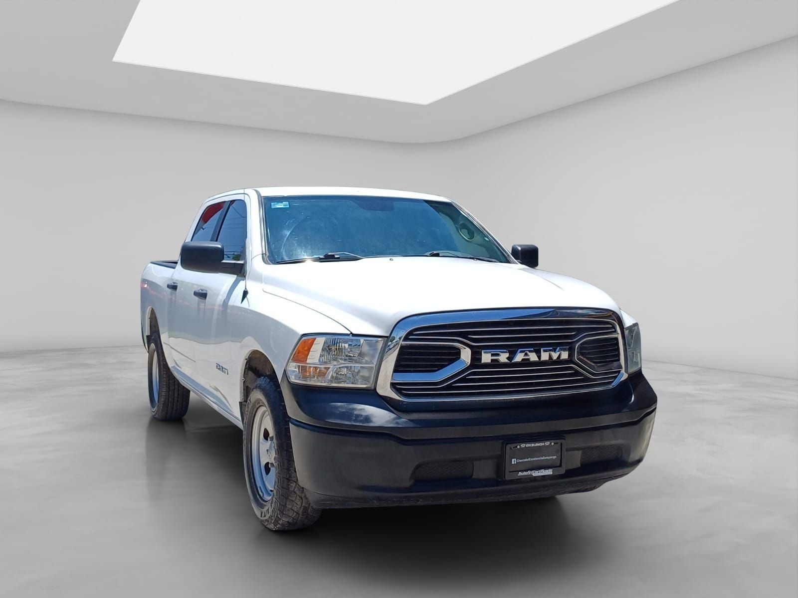 2020 RAM 1500 5.7 V8 Crew Cab SLT At