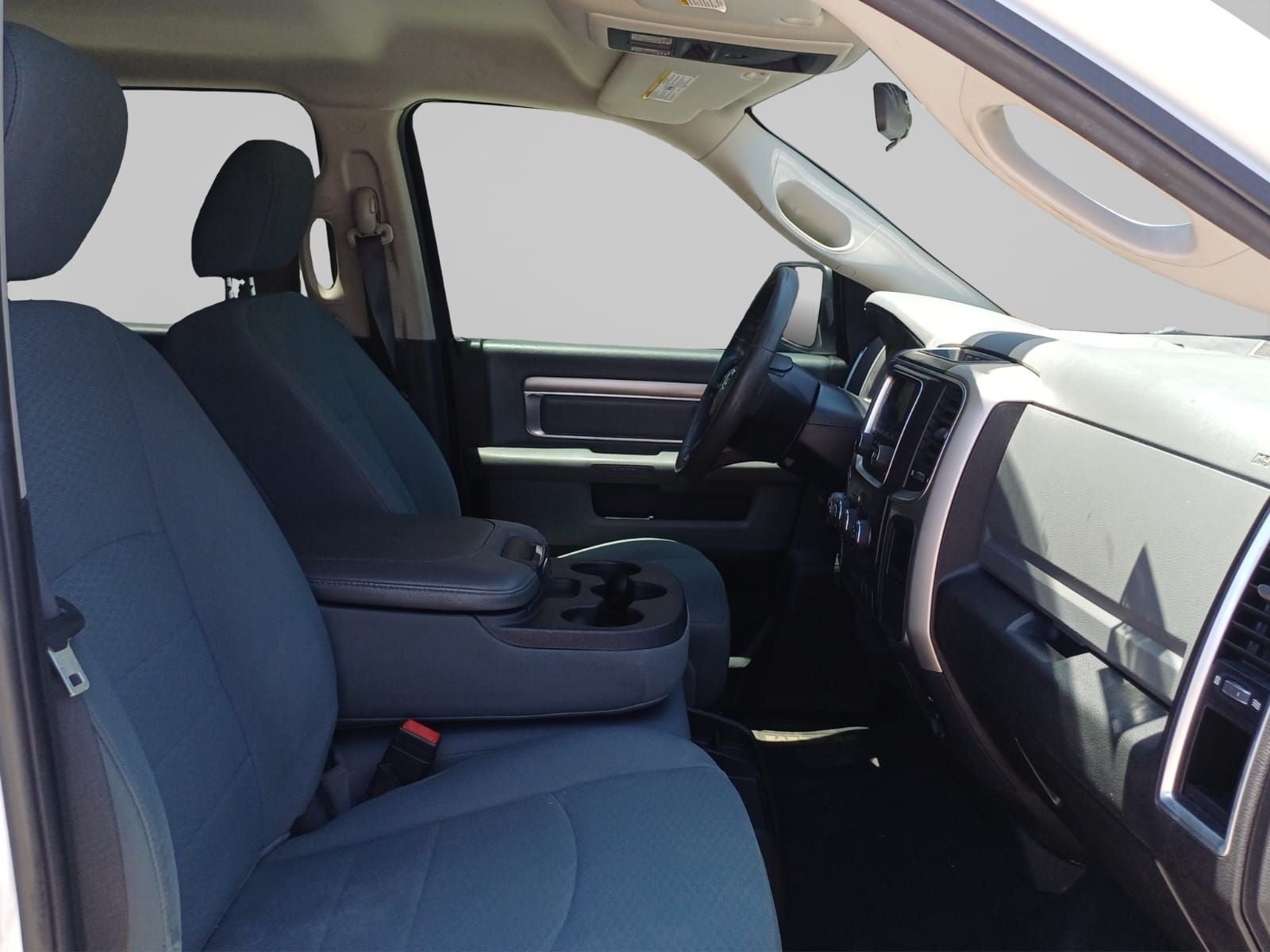 2020 RAM 1500 5.7 V8 Crew Cab SLT At