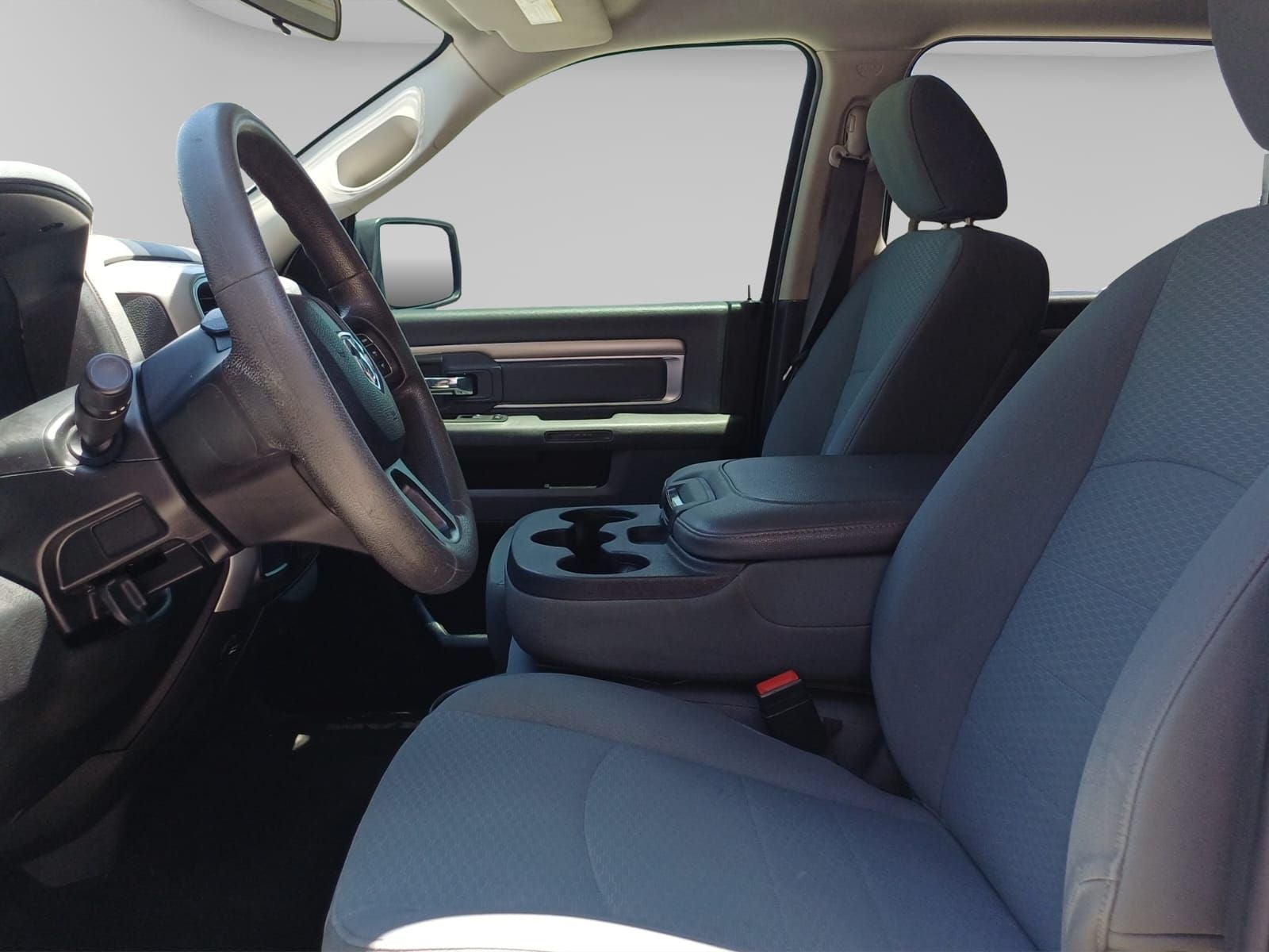 2020 RAM 1500 5.7 V8 Crew Cab SLT At