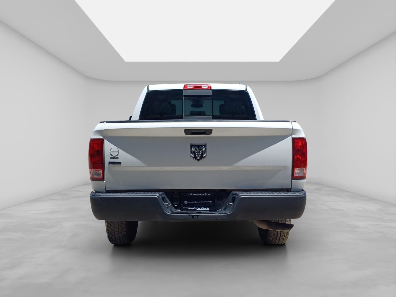 2020 RAM 1500 5.7 V8 Crew Cab SLT At