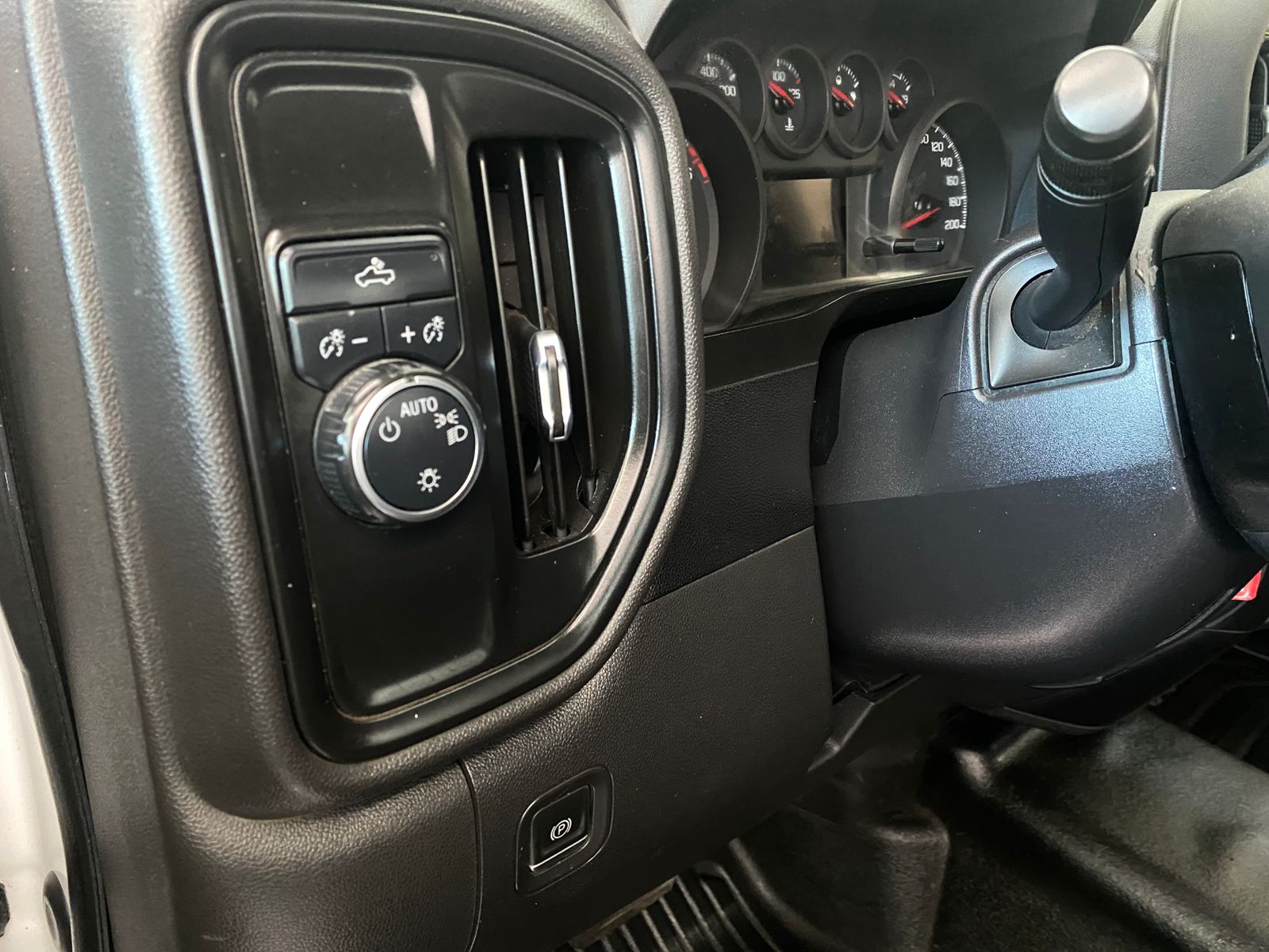 2020 Chevrolet Silverado 4.3 V6 1500 WT Cabina Regular 4x2 At