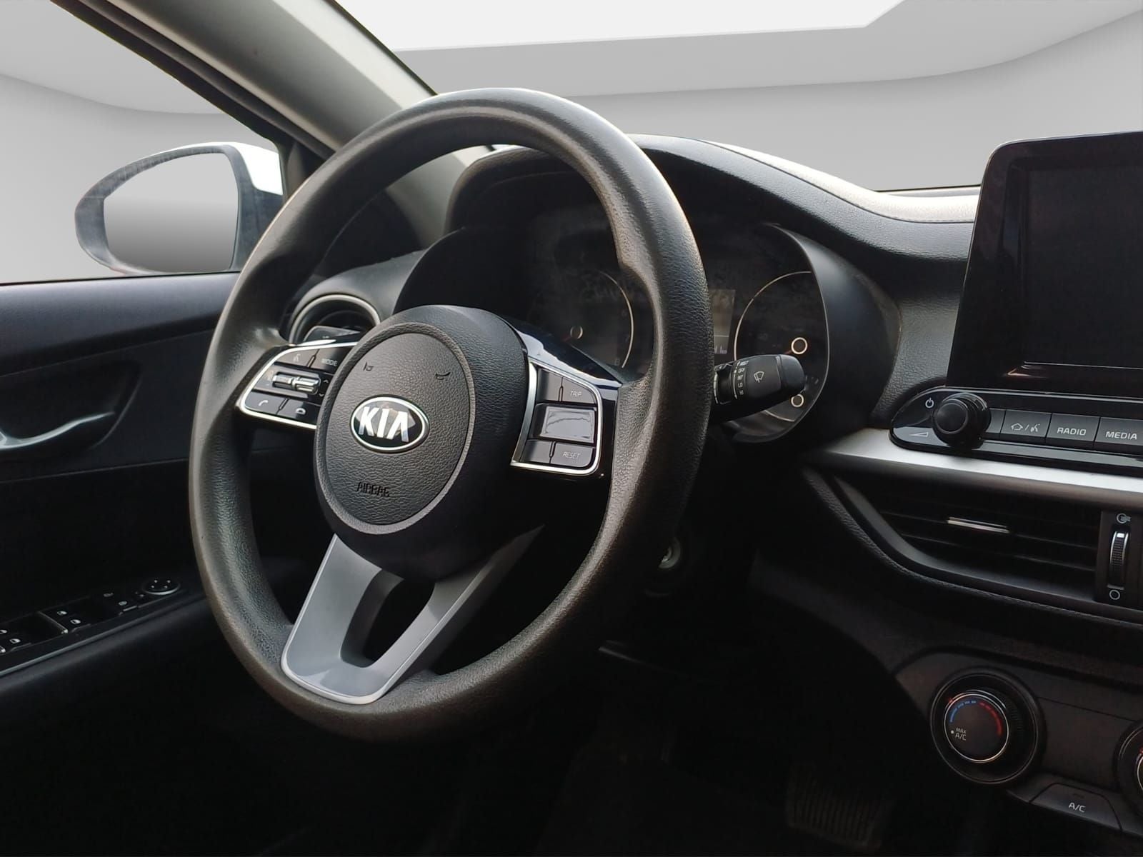 2021 Kia Forte 2.0 L 4 p At