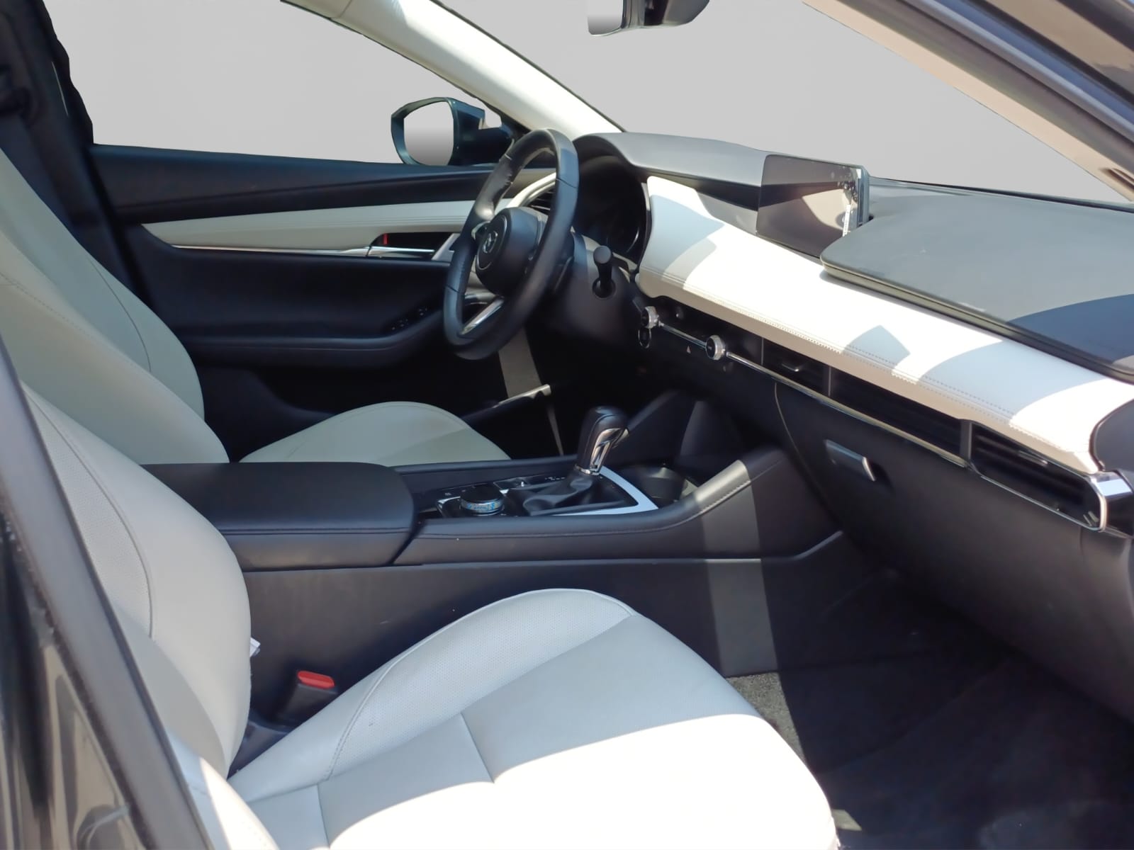2025 Mazda Mazda 3 2.5 Signature Sedan At
