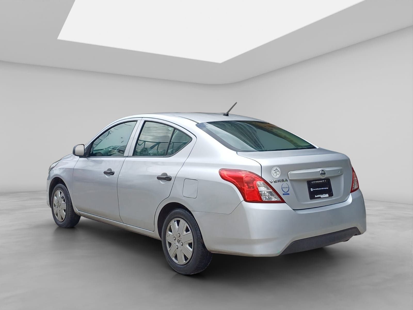 2020 Nissan V-Drive 1.6 A/C Mt