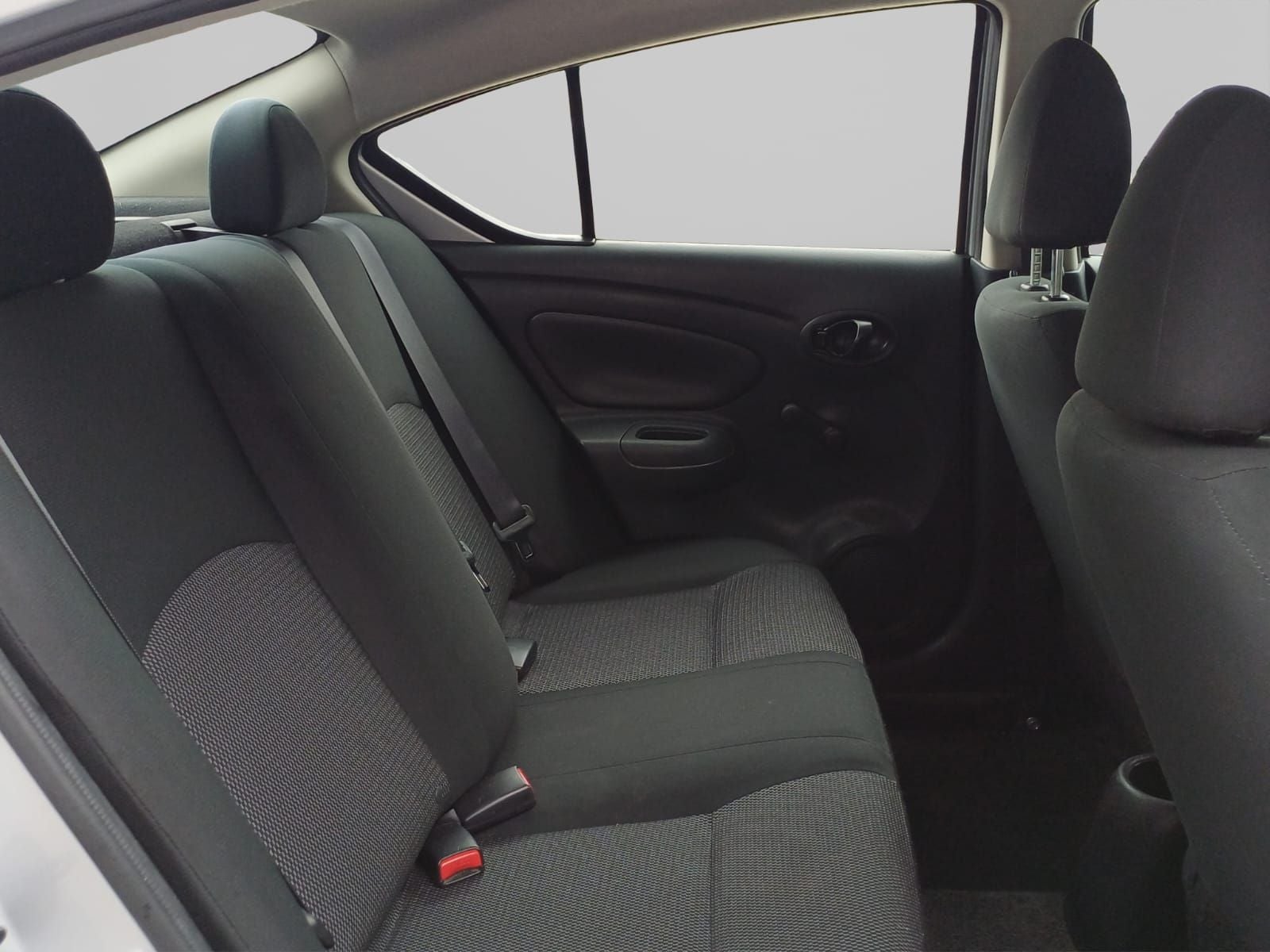 2020 Nissan V-Drive 1.6 A/C Mt