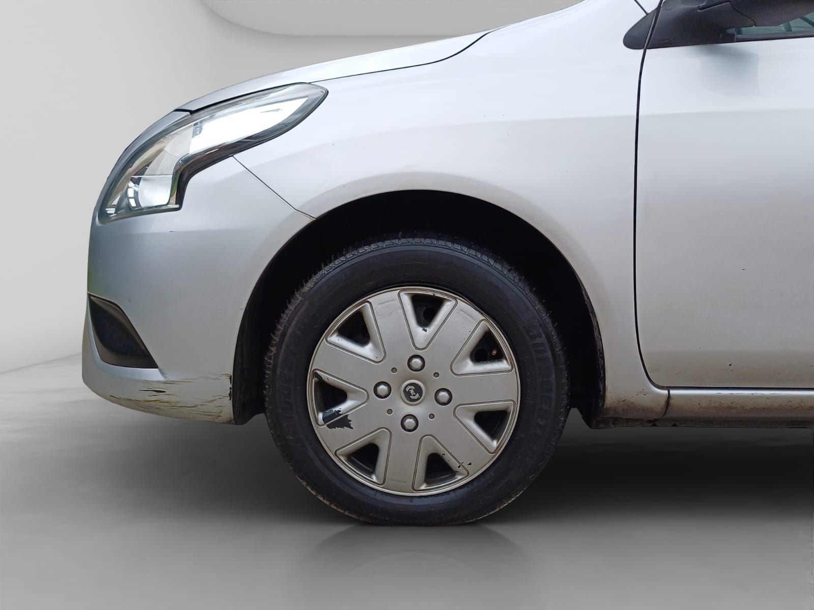 2020 Nissan V-Drive 1.6 A/C Mt