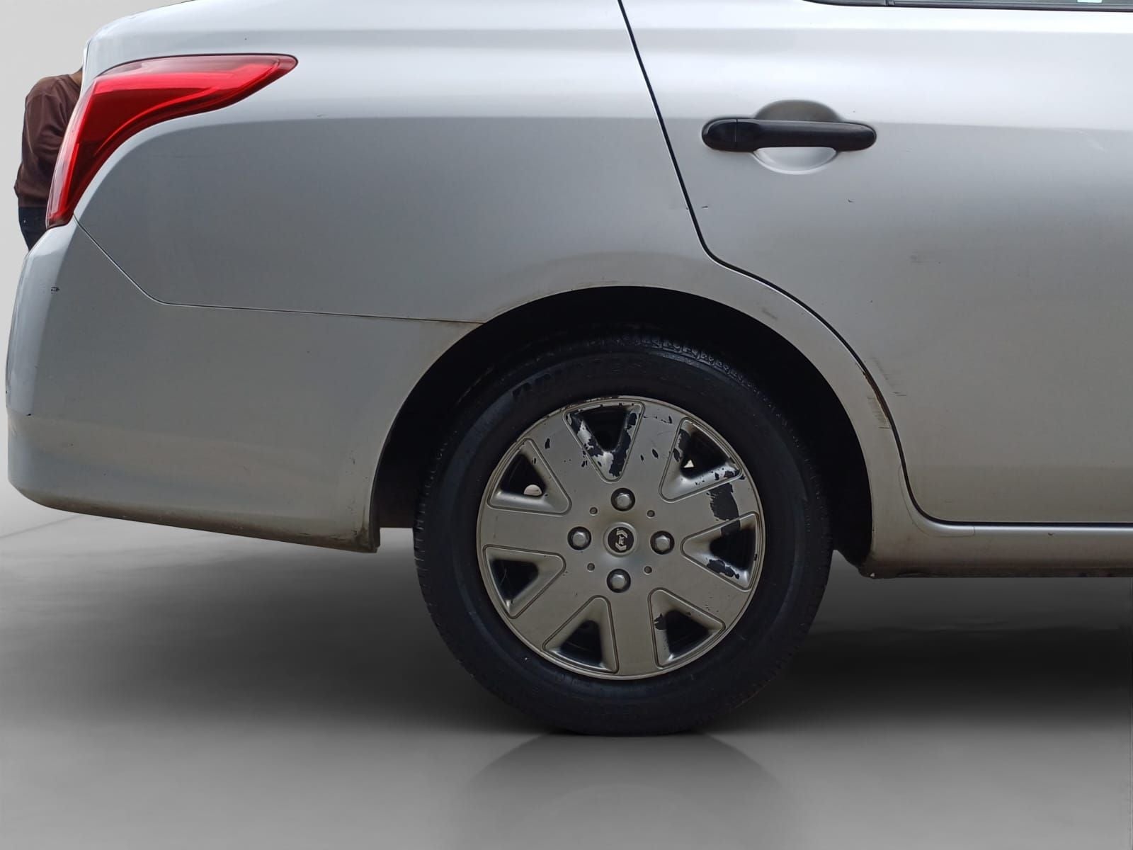 2020 Nissan V-Drive 1.6 A/C Mt