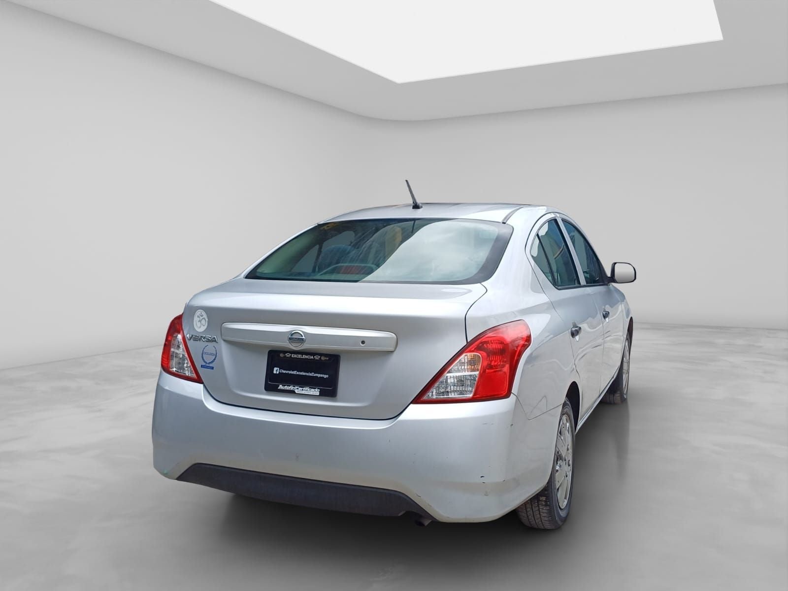 2020 Nissan V-Drive 1.6 A/C Mt