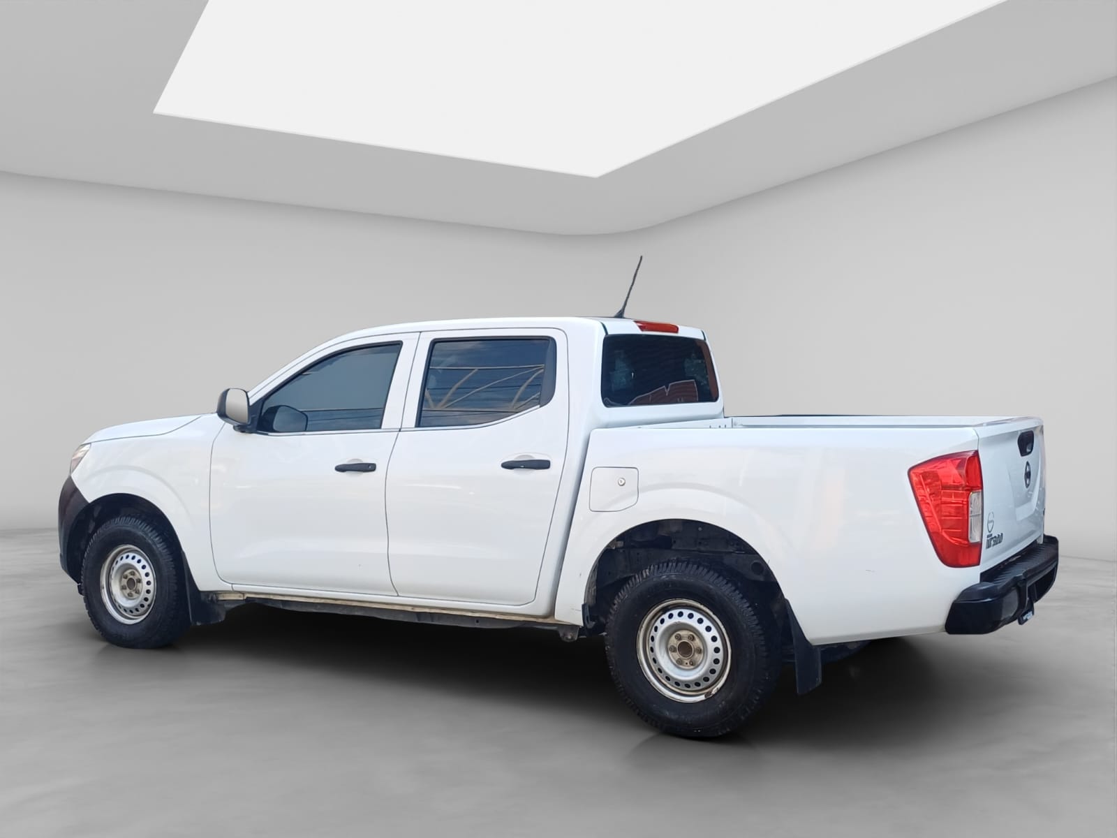 2020 Nissan NP300 2.5 Doble Cabina S Ac Pack Seg Mt