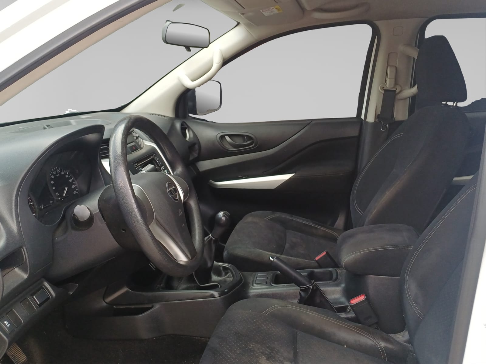 2020 Nissan NP300 2.5 Doble Cabina S Ac Pack Seg Mt