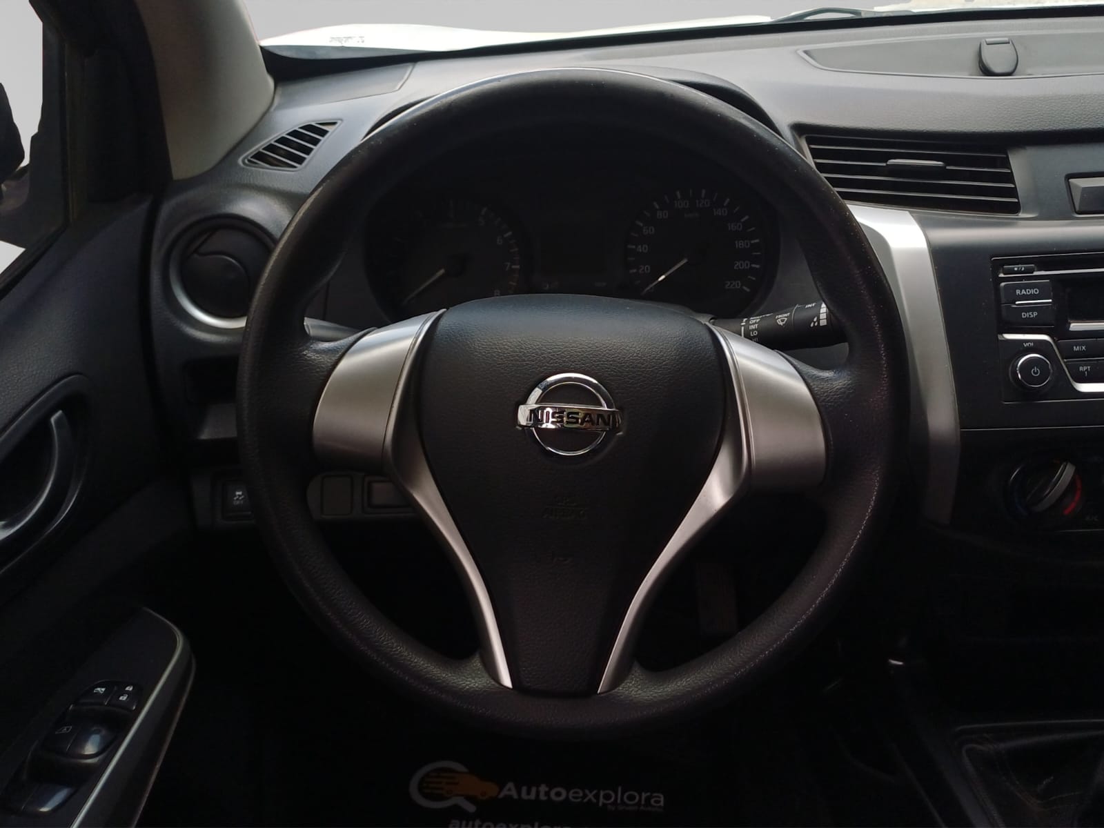2020 Nissan NP300 2.5 Doble Cabina S Ac Pack Seg Mt