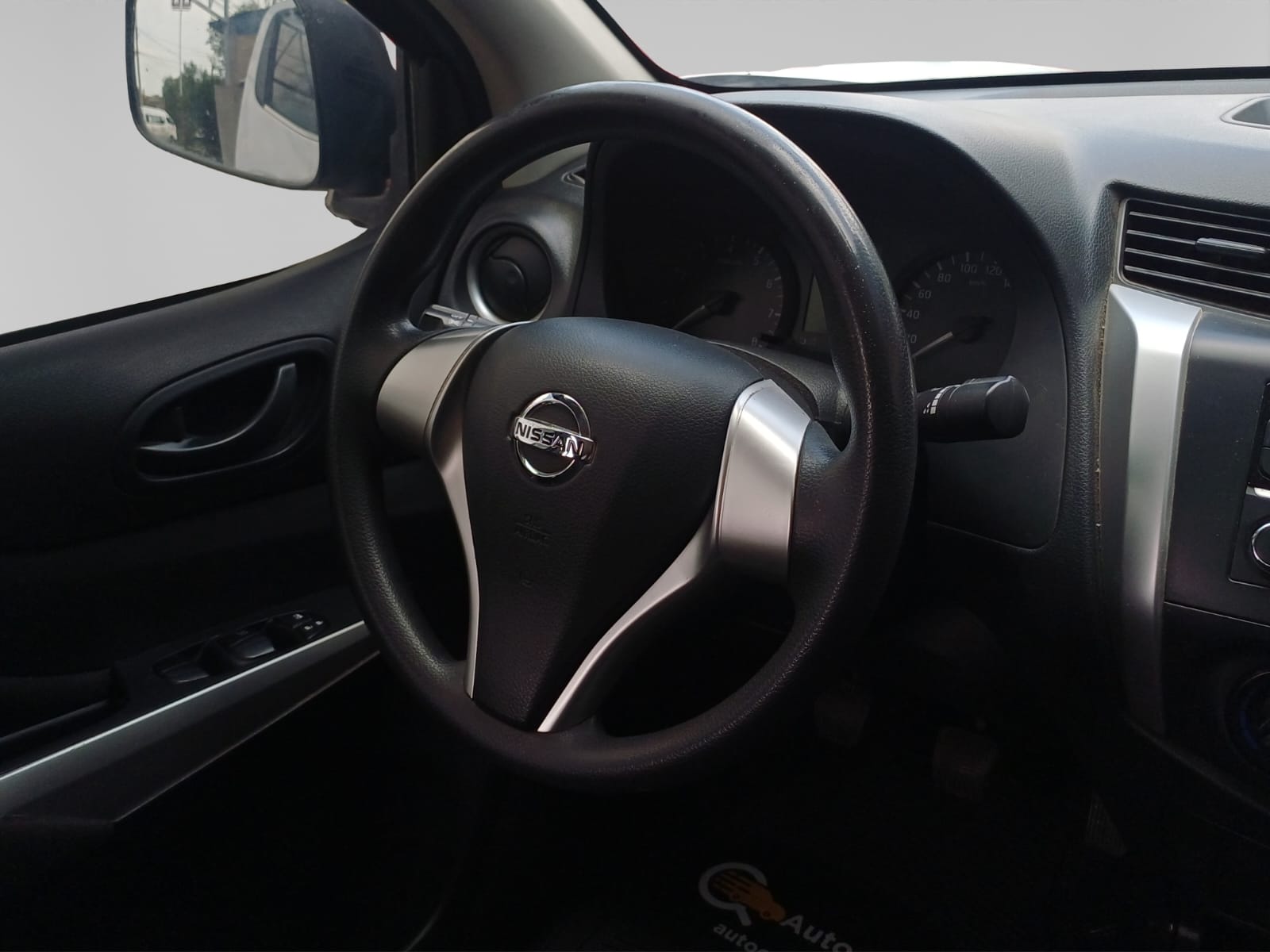 2020 Nissan NP300 2.5 Doble Cabina S Ac Pack Seg Mt