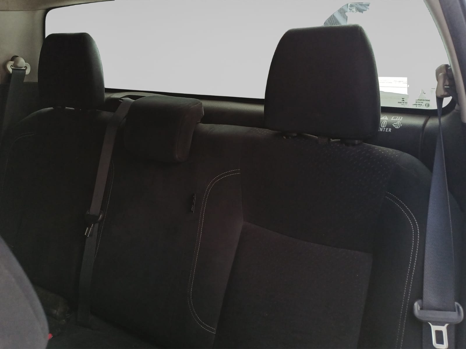 2020 Nissan NP300 2.5 Doble Cabina S Ac Pack Seg Mt