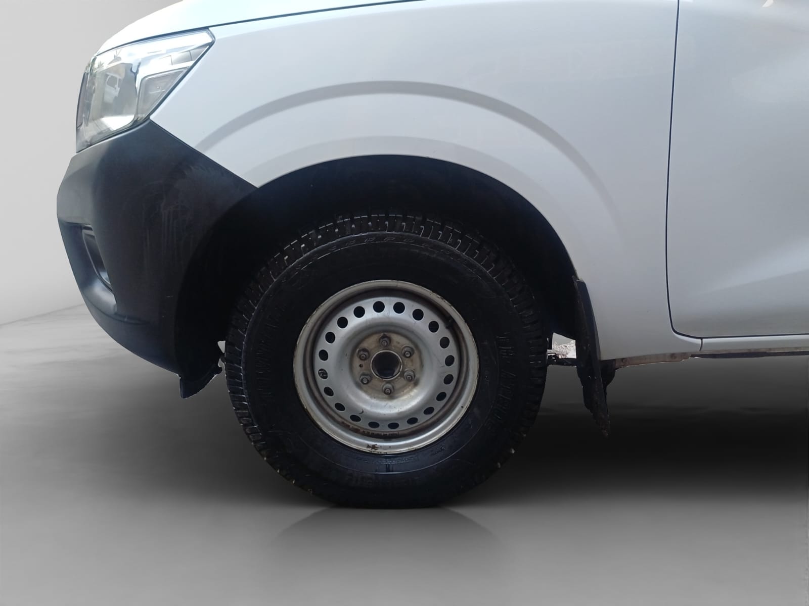 2020 Nissan NP300 2.5 Doble Cabina S Ac Pack Seg Mt
