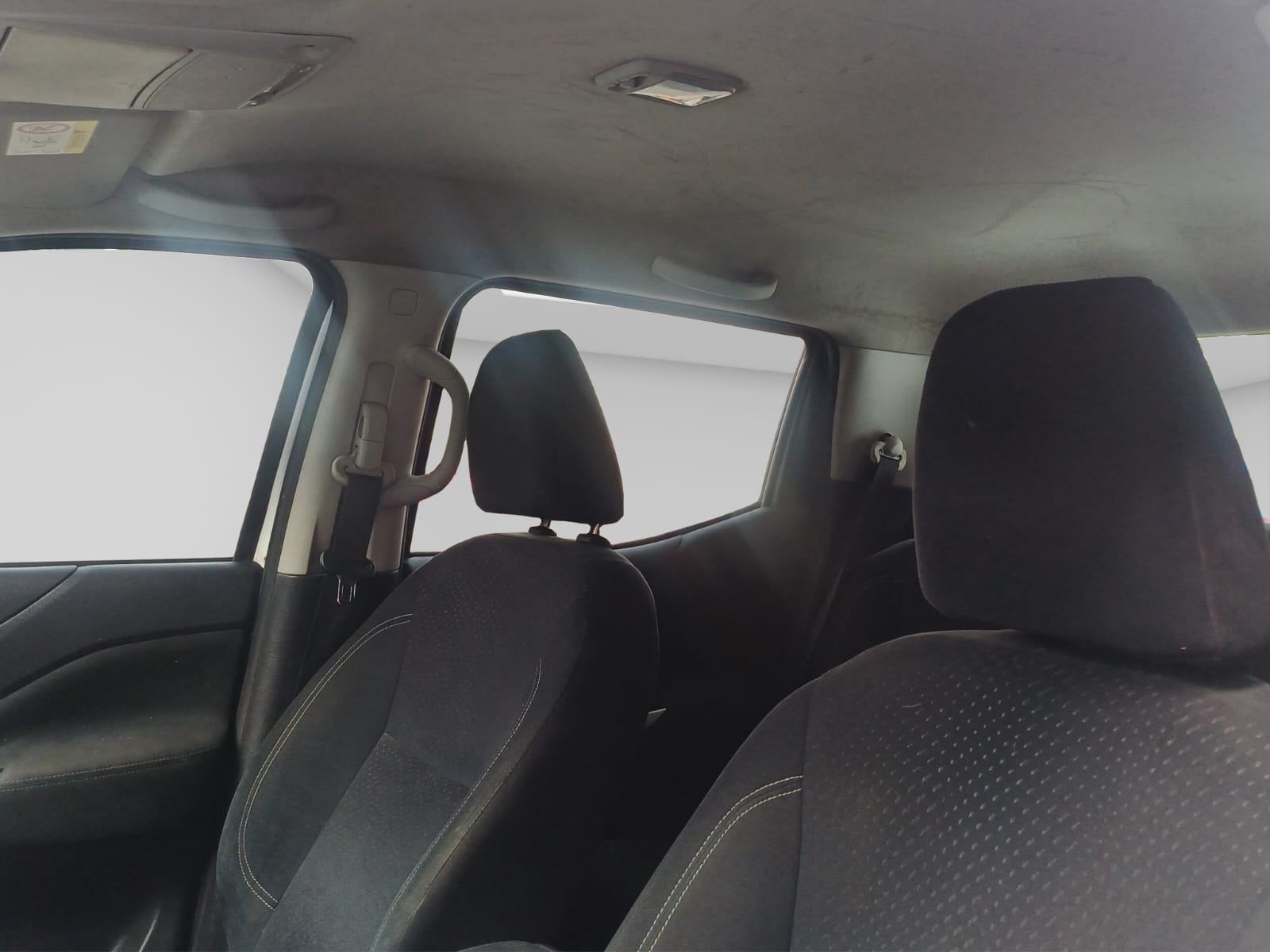 2020 Nissan NP300 2.5 Doble Cabina S Ac Pack Seg Mt