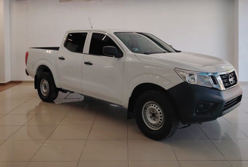 2020 Nissan NP300 Doble Cabina 2.5 SE Paq Seguridad Mt