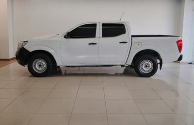 2020 Nissan NP300 Doble Cabina 2.5 SE Paq Seguridad Mt