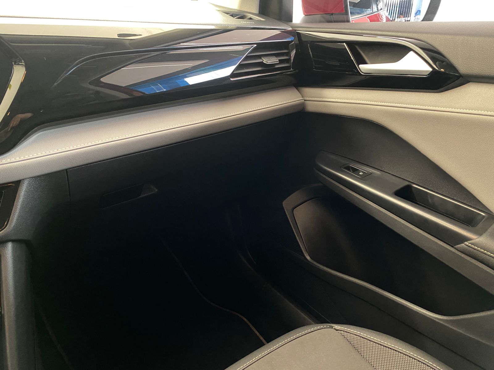 2024 Volkswagen Taos 1.4 Comfortline Plus At