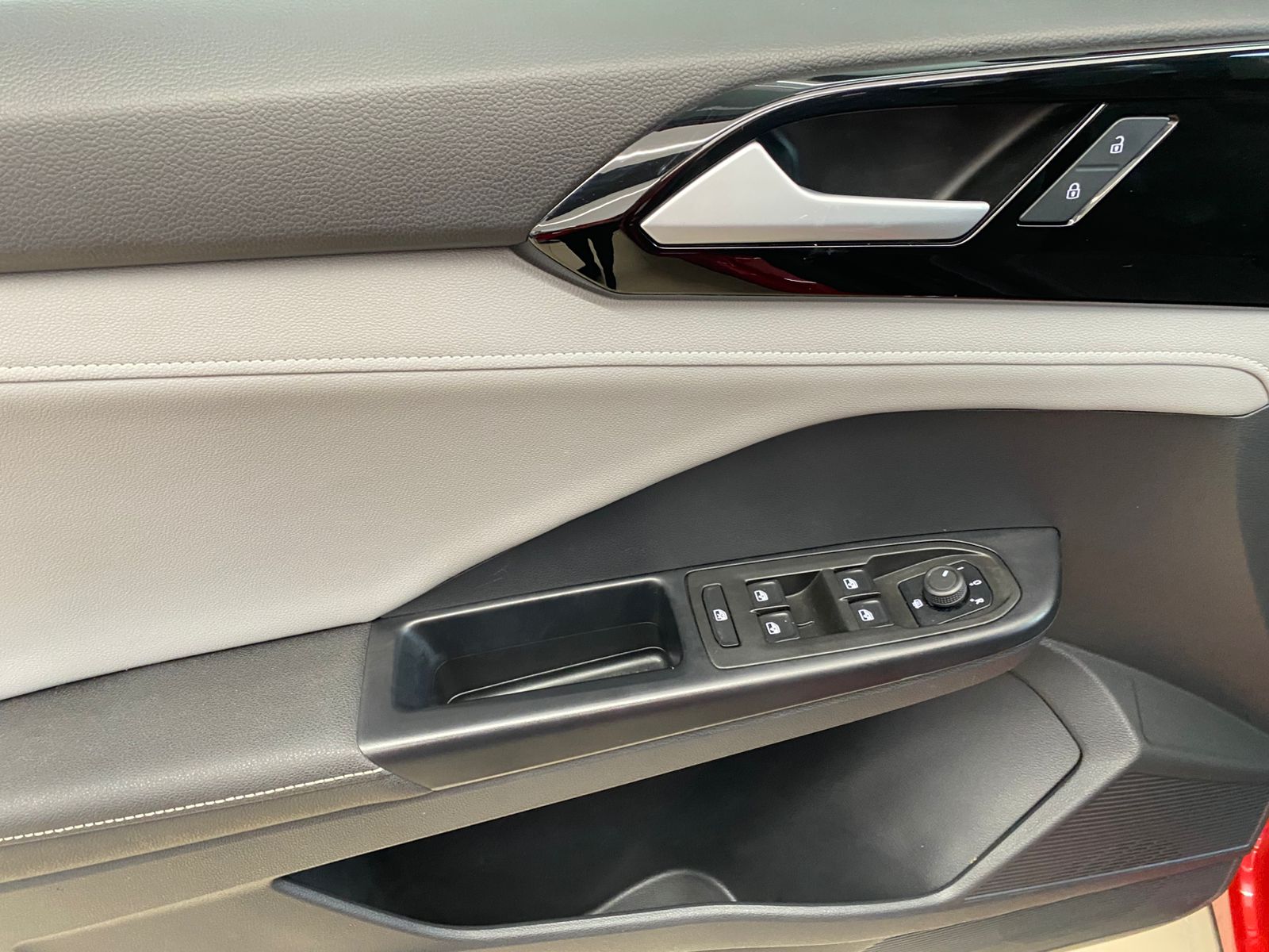 2024 Volkswagen Taos 1.4 Comfortline Plus At