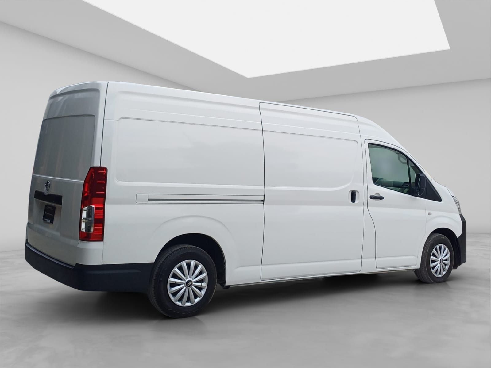 2023 Toyota Hiace 2.8 Panel Mt
