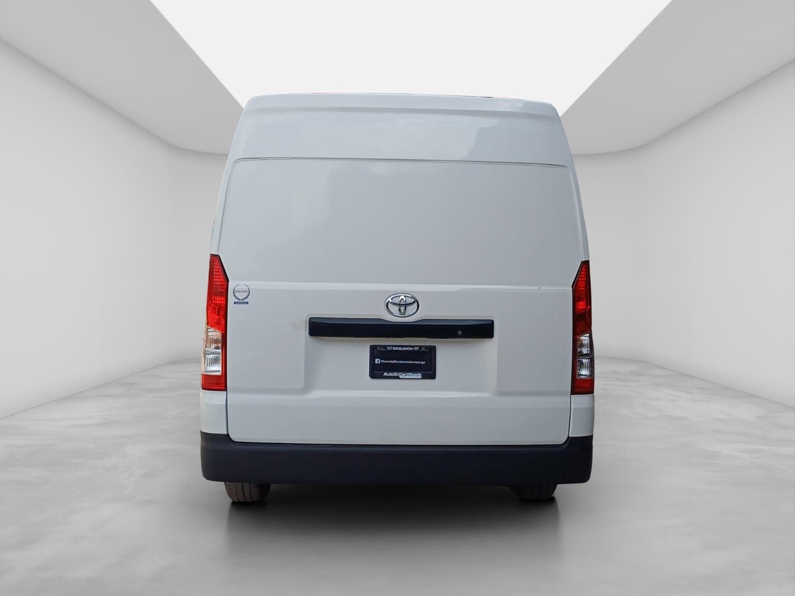 2023 Toyota Hiace 2.8 Panel Mt