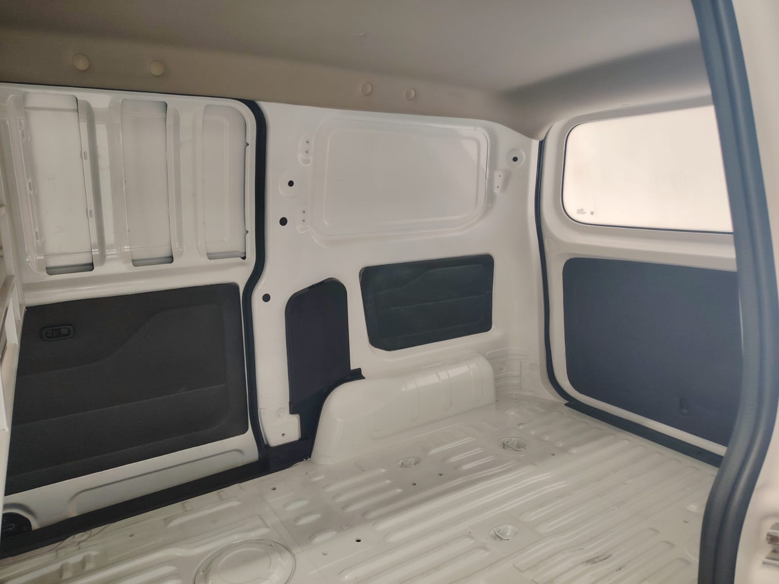 2023 Chevrolet Tornado 1.5 VAN PAQ B CARGO Mt