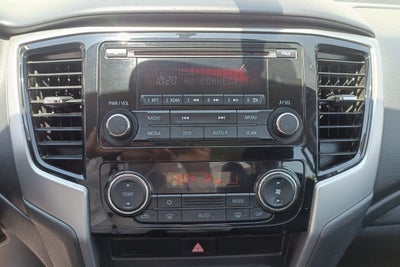 2023 Mitsubishi L200 2.4 Glx Cabina Doble 4x2 Mt