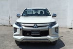 2023 Mitsubishi L200 2.4 Glx Cabina Doble 4x2 Mt