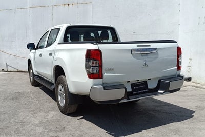 2023 Mitsubishi L200 2.4 Glx Cabina Doble 4x2 Mt