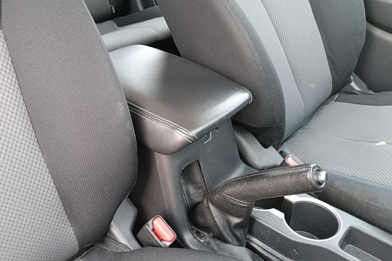 2023 Mitsubishi L200 2.4 Glx Cabina Doble 4x2 Mt