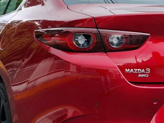 2025 Mazda Mazda 3 2.5 Signature Hb At