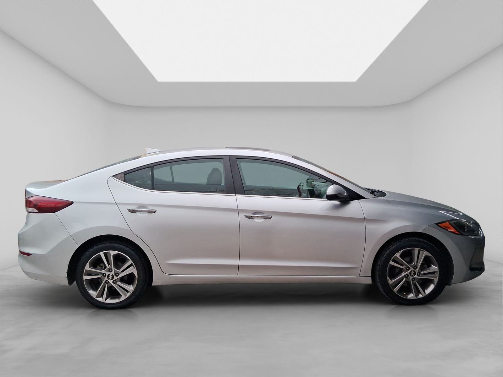 2018 Hyundai Elantra 2.0 Limited Tech Navi At
