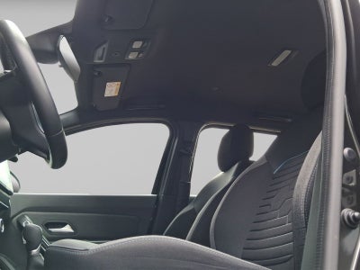 2023 Renault Duster 1.3 Iconic At