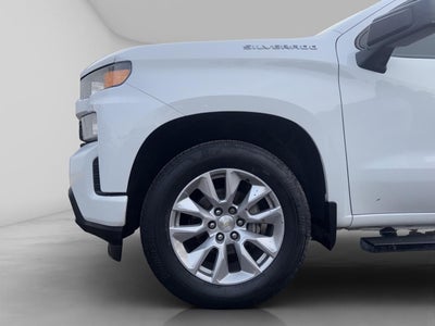 2022 Chevrolet Silverado 5.3 Doble cabina At