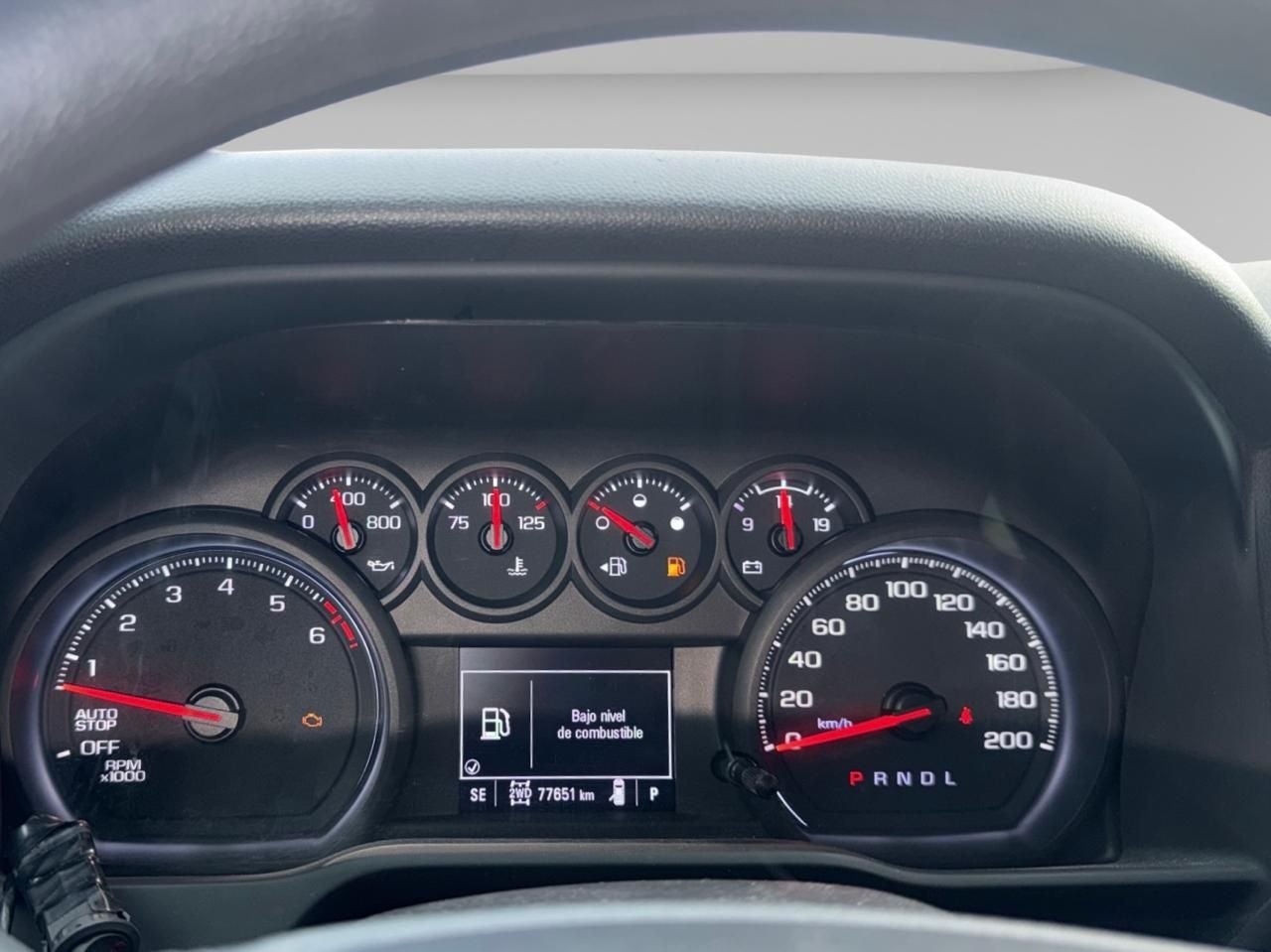 2022 Chevrolet Silverado 5.3 Doble cabina At