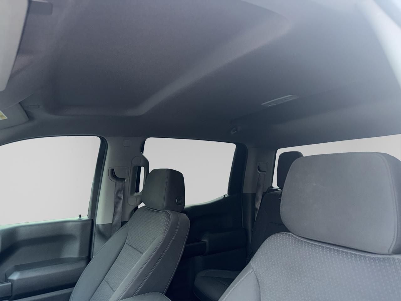 2022 Chevrolet Silverado 5.3 Doble cabina At